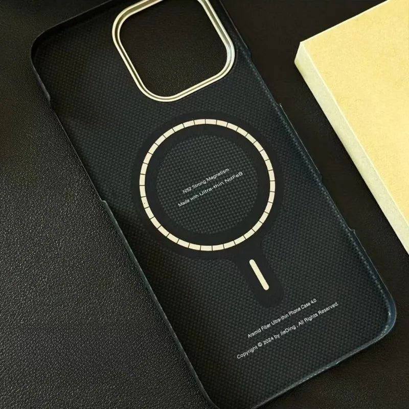 iPhone 16 Pro Max Carbon Fiber Case | Military-Grade Slim Protection Tidesmit