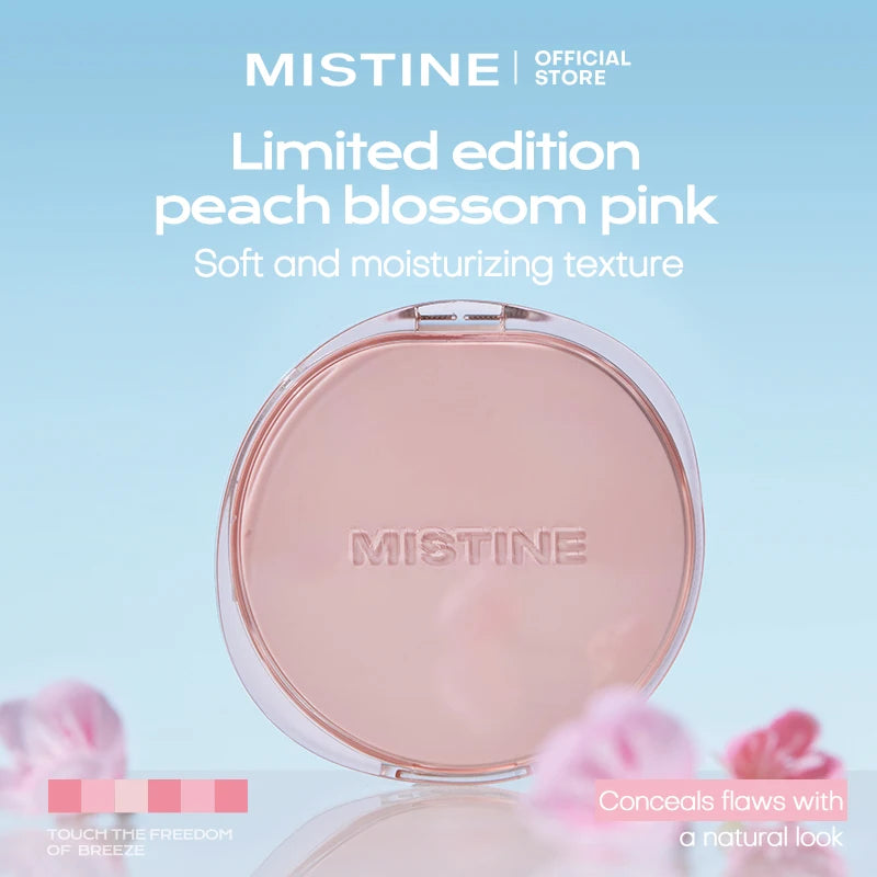 Tidesmit Mistine air cushion foundation texture close-up with dewy finish for combination skin 13g
