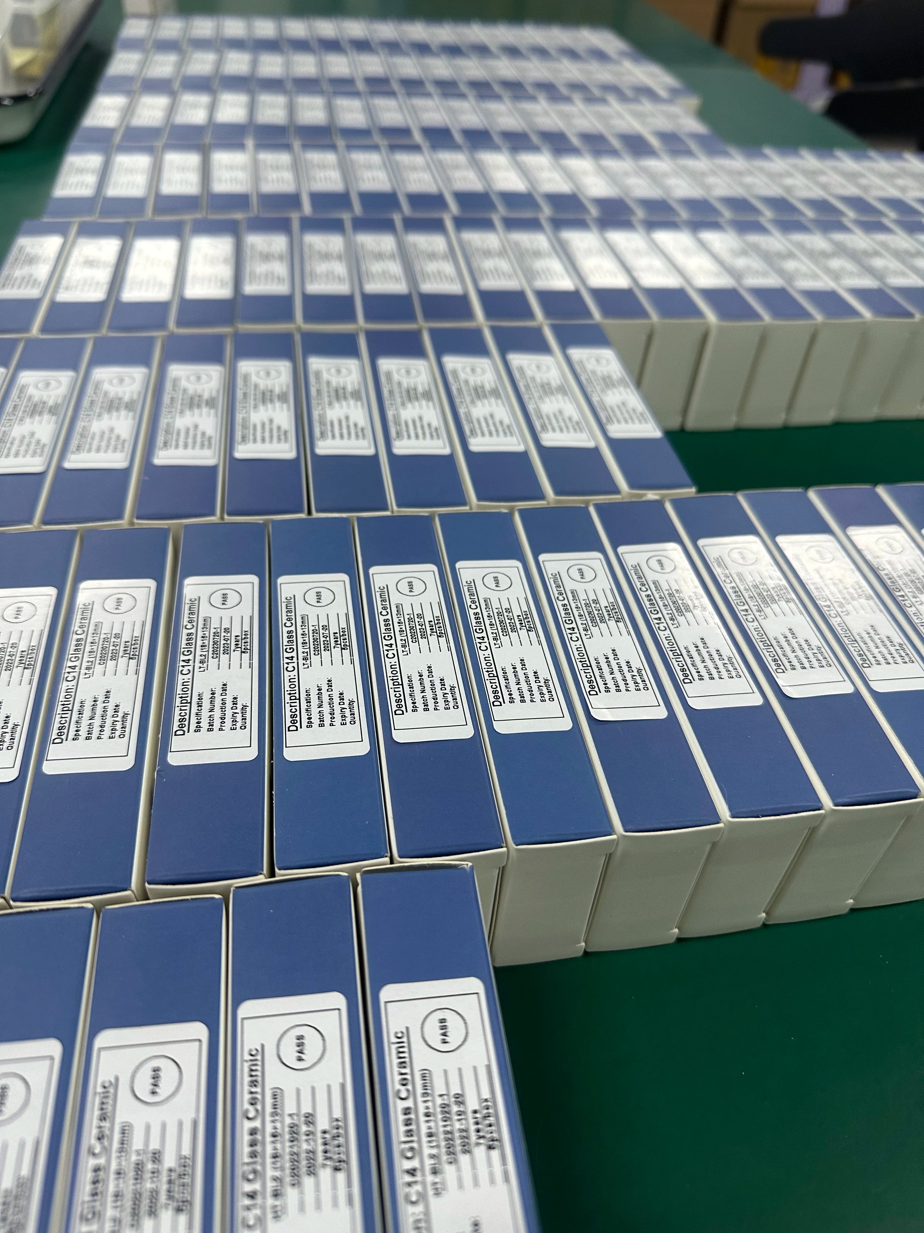 Tidesmit 10PCS Lithium Disilicate C14 Dental Ceramic Blocks for CAD CAM Sirona Cerec Dental Lab Restoration