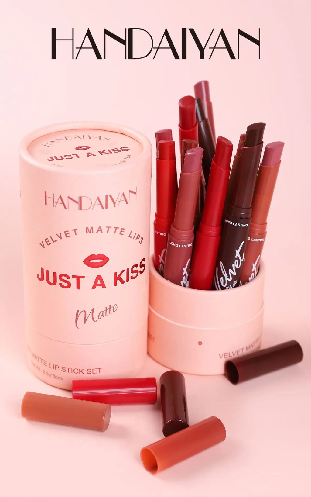 8-piece Handaiyan velvet matte lipstick set in round gift box, featuring long-lasting colorful matte makeup sticks.
