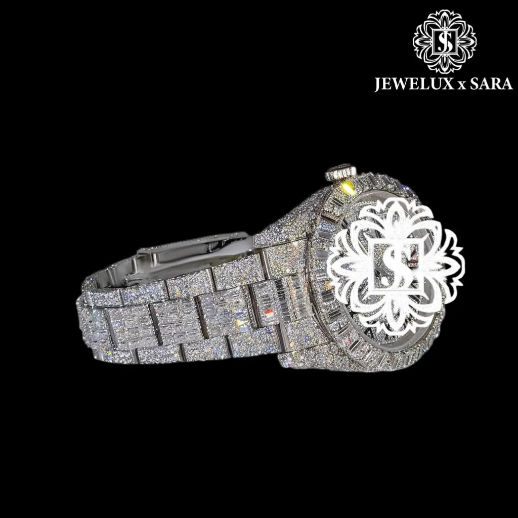 Premium Quality Exclusive Silve Diamond Luxury Watch Water Resistant Automatic Movement Available for Affordable Price