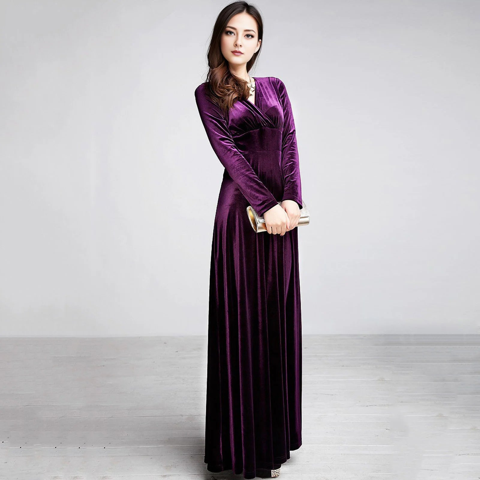 Vintage Women Autumn Long Sleeve V Neck Pleated Velvet Banquet Party Maxi Dress Party Wedding Elegant Evening dress 