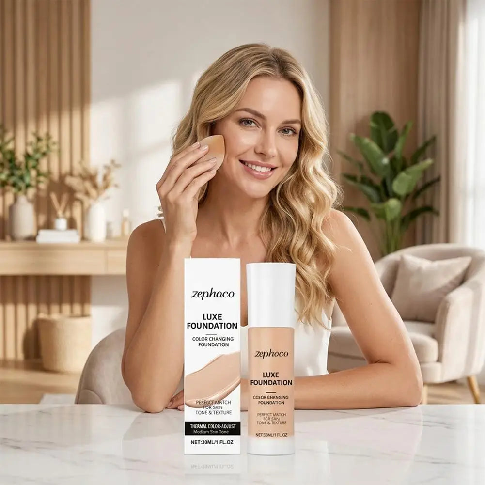 Tidesmit Zephoco Luxe thermal color changing foundation texture close-up for long lasting liquid face makeup coverage