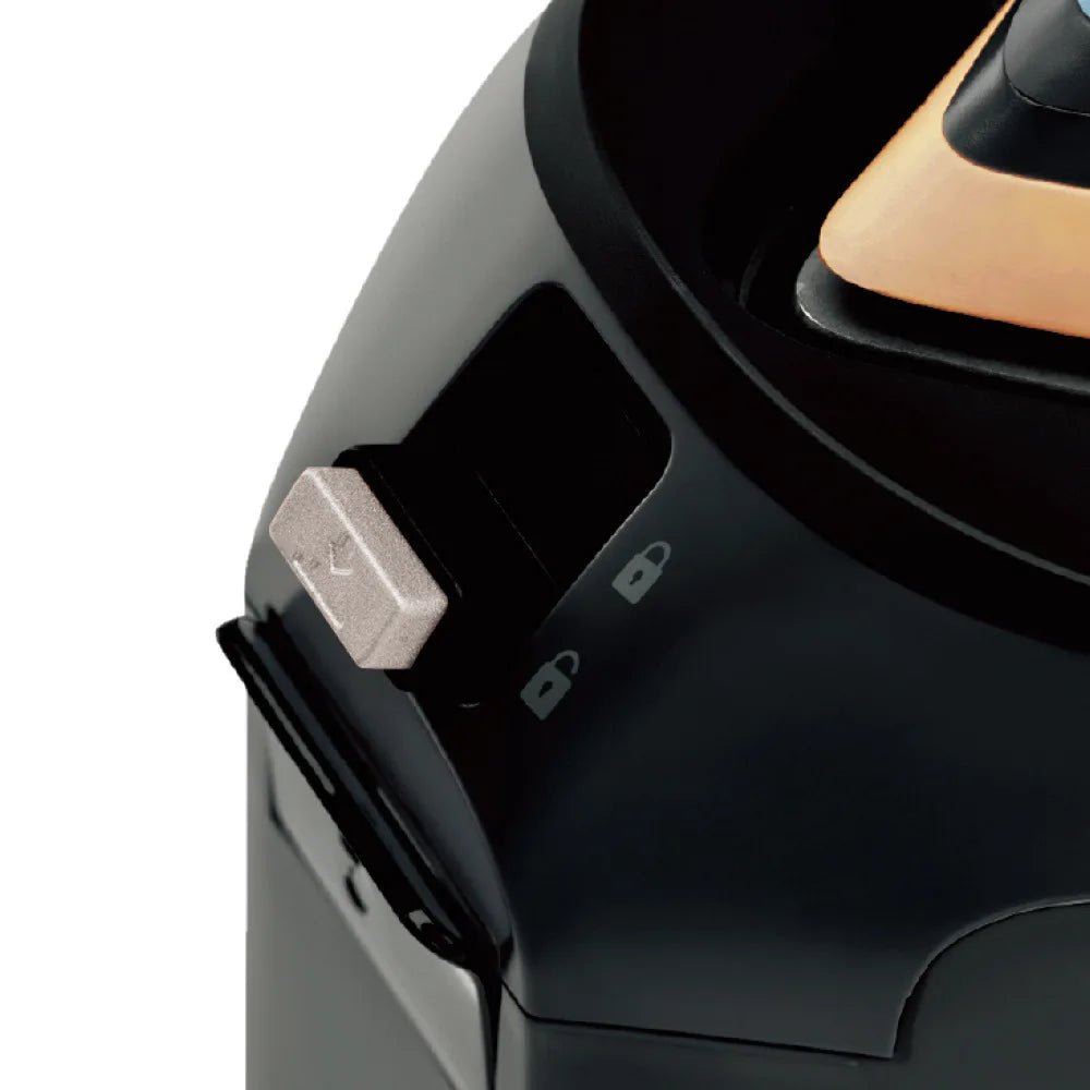Tidesmit 3000W steam iron with 1.5L water tank and nonstick ceramic soleplate showing anti-drip and self-clean feature
