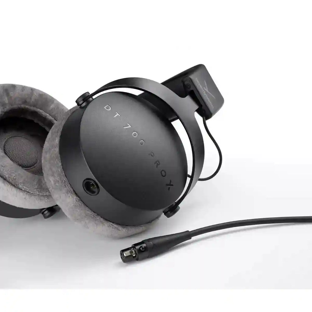 DT 700 Pro X Closed Back Studio Headphones - Precision HiFi Audio Tidesmit