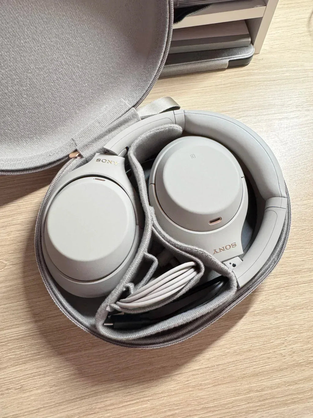 Sony WH-1000XM4 Wireless Noise Canceling Headphones - Tidesmit Tidesmit