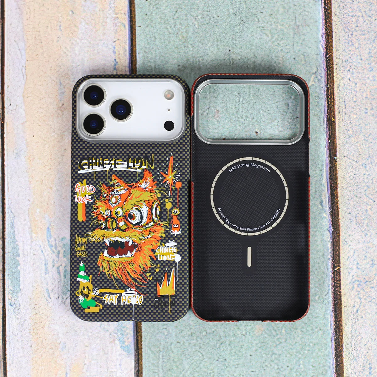 Aramid Fiber Magnetic Case for iPhone 17 Pro Max - Slim Shockproof Cover Black Gold Lion Tidesmit
