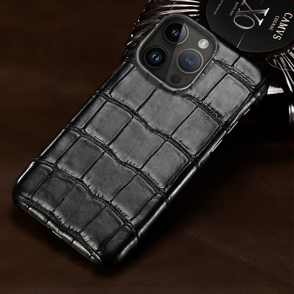 Crocodile Leather iPhone Case: Military-Grade Shock Protection Tidesmit