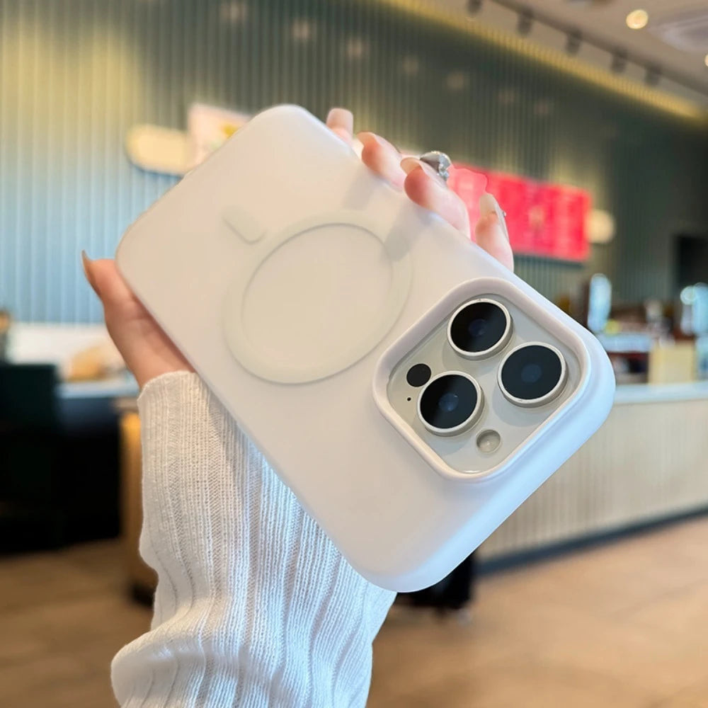 Magnetic Wireless Charging Phone Case for iPhone 16 - Slim Shock-Absorbing Cover White Tidesmit