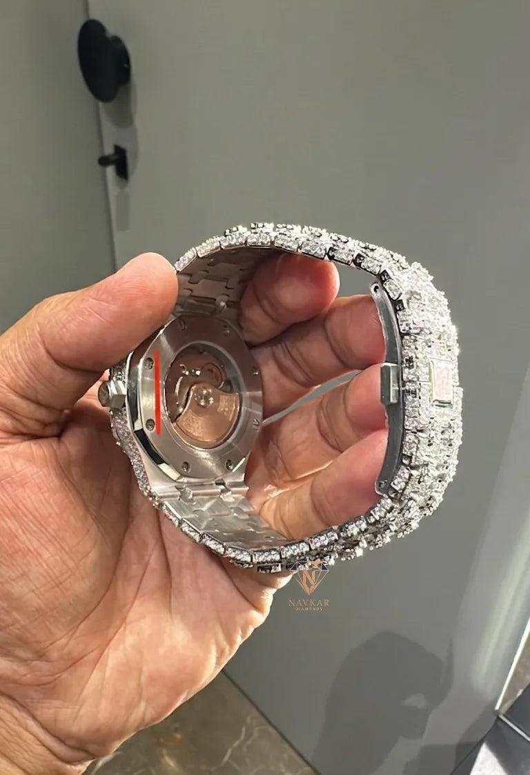 Luxury Mechanical Watch Stainless Steel Round Case Diamond Encrusted Band Unisex Folding Clasp 20mm Width Moissanite Watch