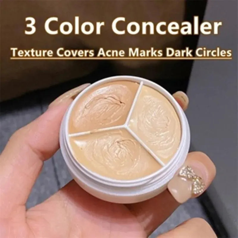 Tidesmit 3-Color Concealer Palette texture close-up for professional dark circle and face blemish coverage