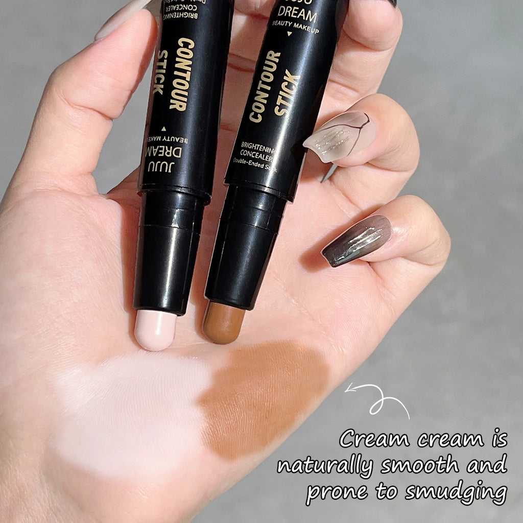 Tidesmit 2-in-1 dual-ended highlighter and concealer wand for natural three-dimensional contouring texture close-up