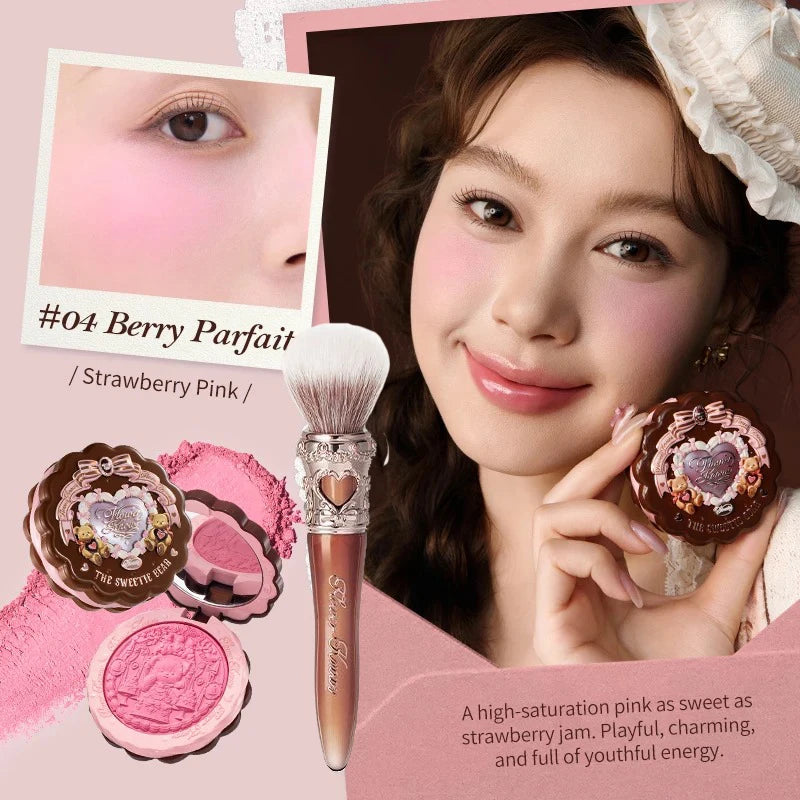 Tidesmit Sweetie Bear silk satin blush powder texture close-up for a natural matte finish vegan cheek contour