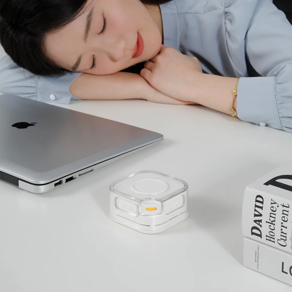White Noise Machine with Bluetooth Function, Bluetooth Speaker, Sleep Aid Machine with Night Light for baby Adults