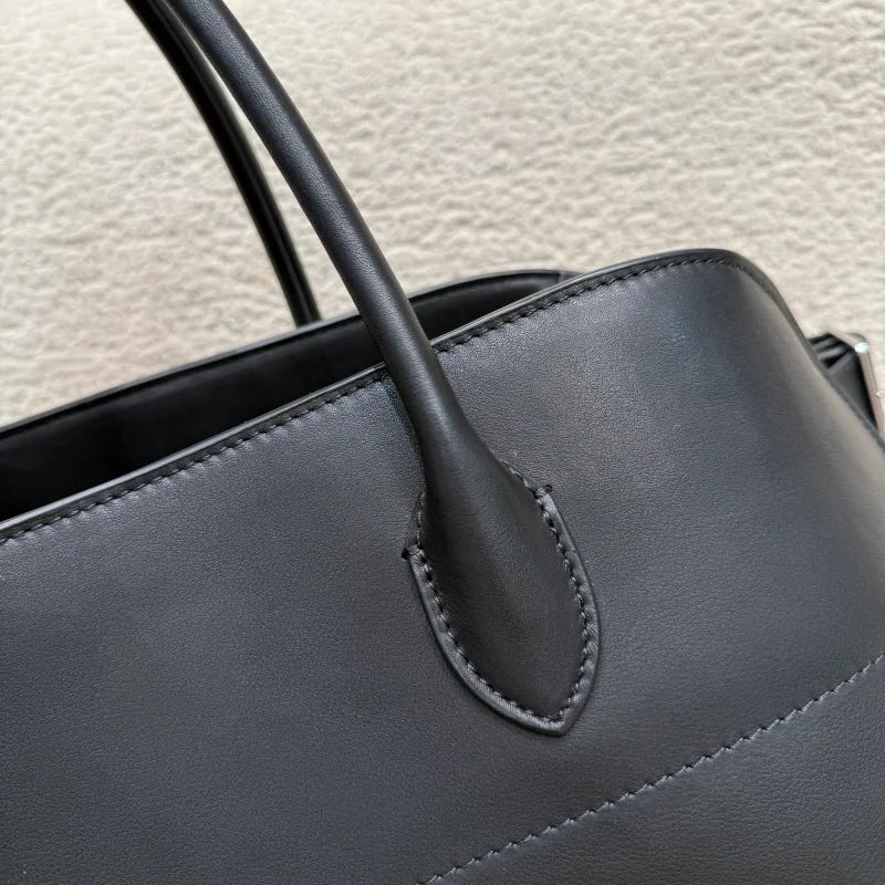 Unisex saddle leather all steel hardware inner sheepskin single shoulder large capacity hand-held horizontal bag