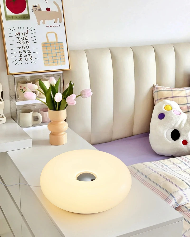 Bauhaus Ring Light: Minimalist Adjustable LED Table Lamp for Content Tidesmit