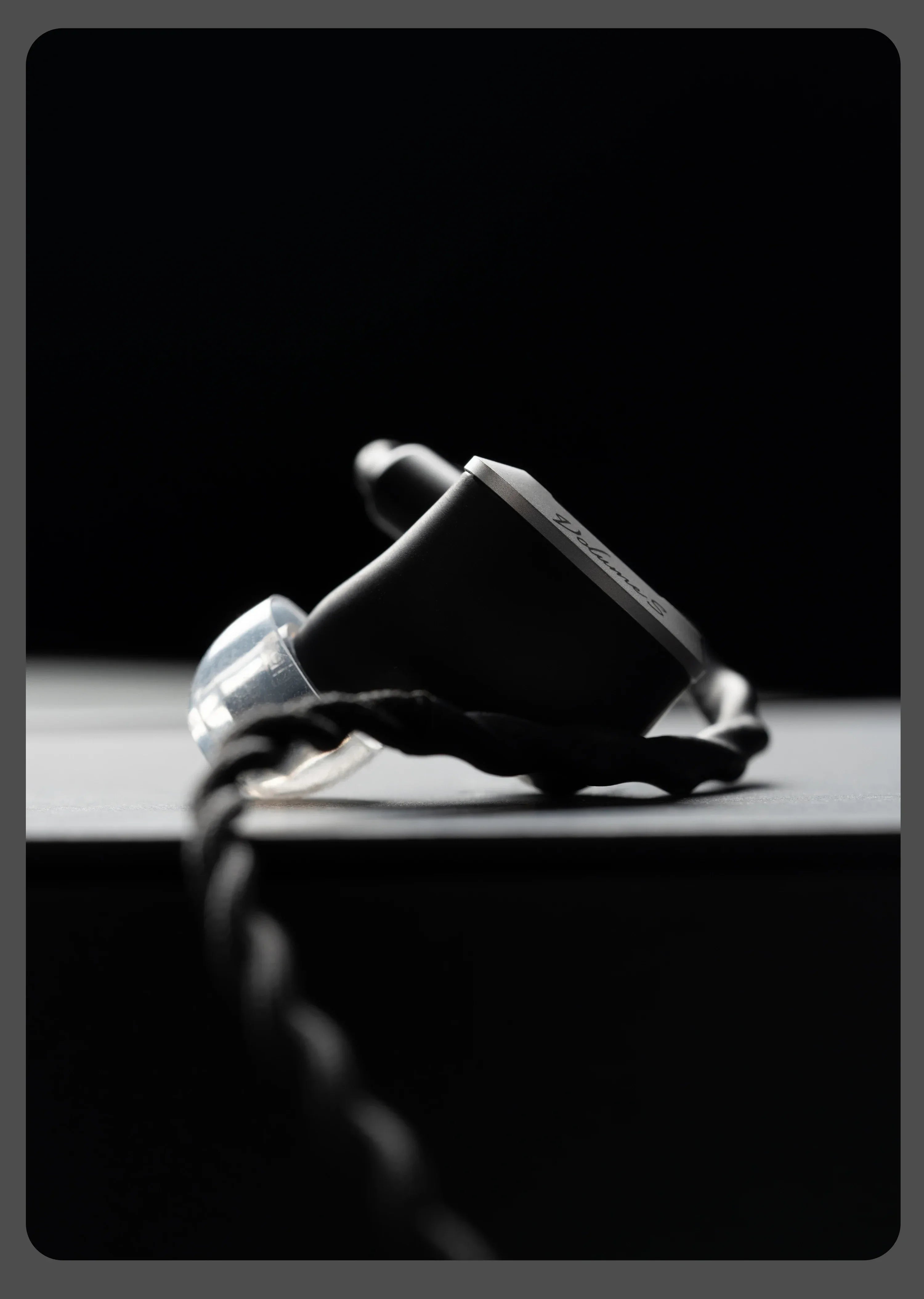 Softears Volume Hybrid Quad-Driver IEMs Black | Tidesmit Tidesmit