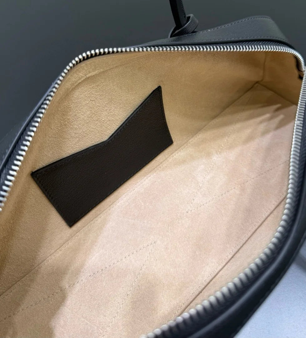 2026 high-quality genuine leather sausage bag, high-end customized high silk gloss leather handbag, women's shoulder bag