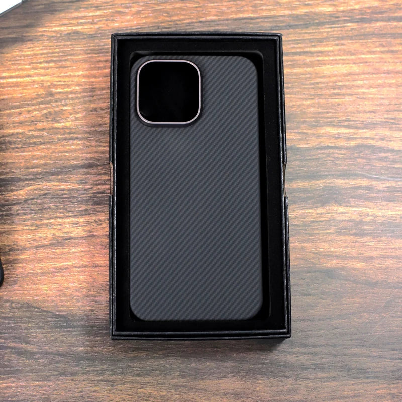 Aramid Fiber iPhone 16 Pro Max Case - Military-Grade Shock Protection Tidesmit
