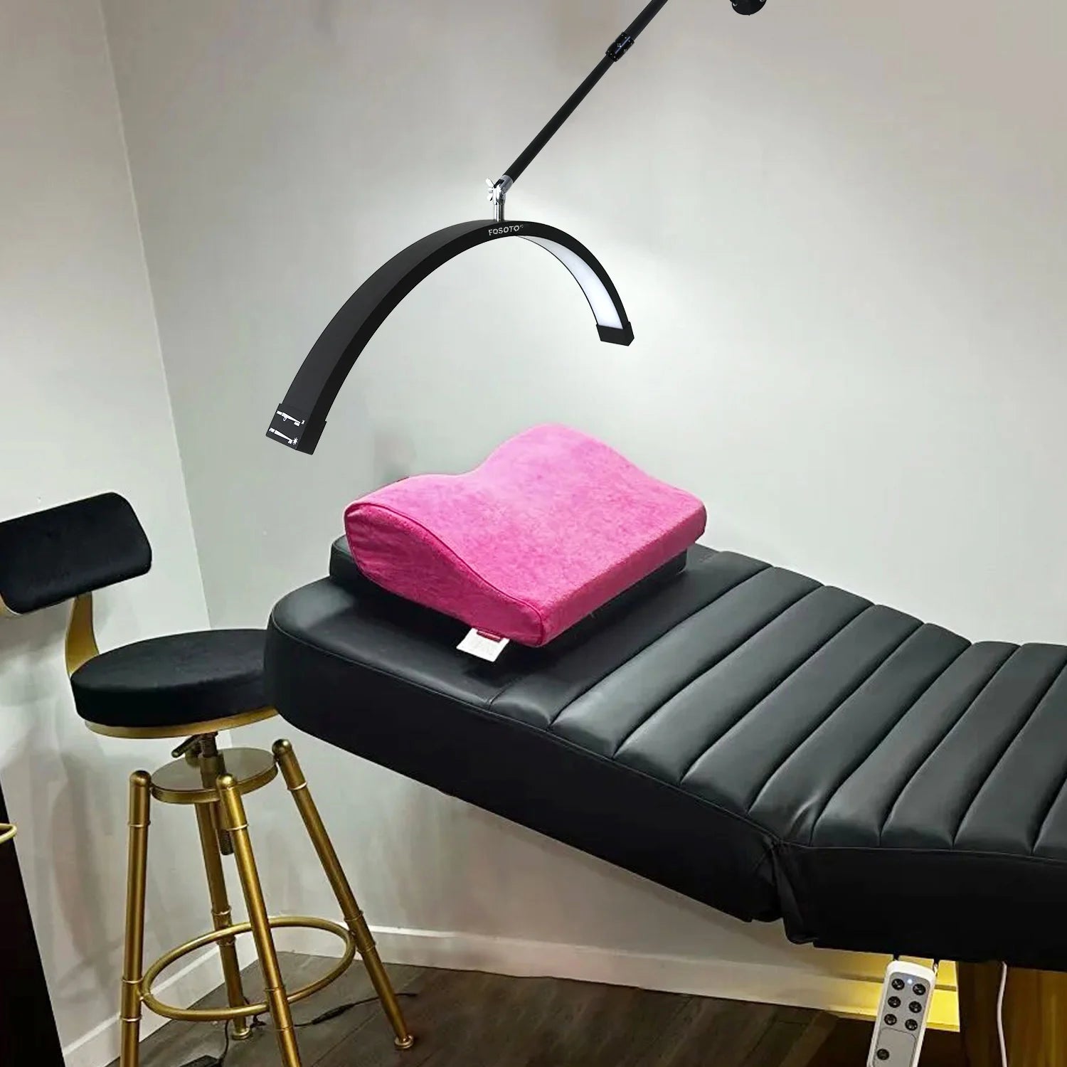 Half Moon LED Light for Lash Extensions & Makeup | Adjustable Glow Tidesmit