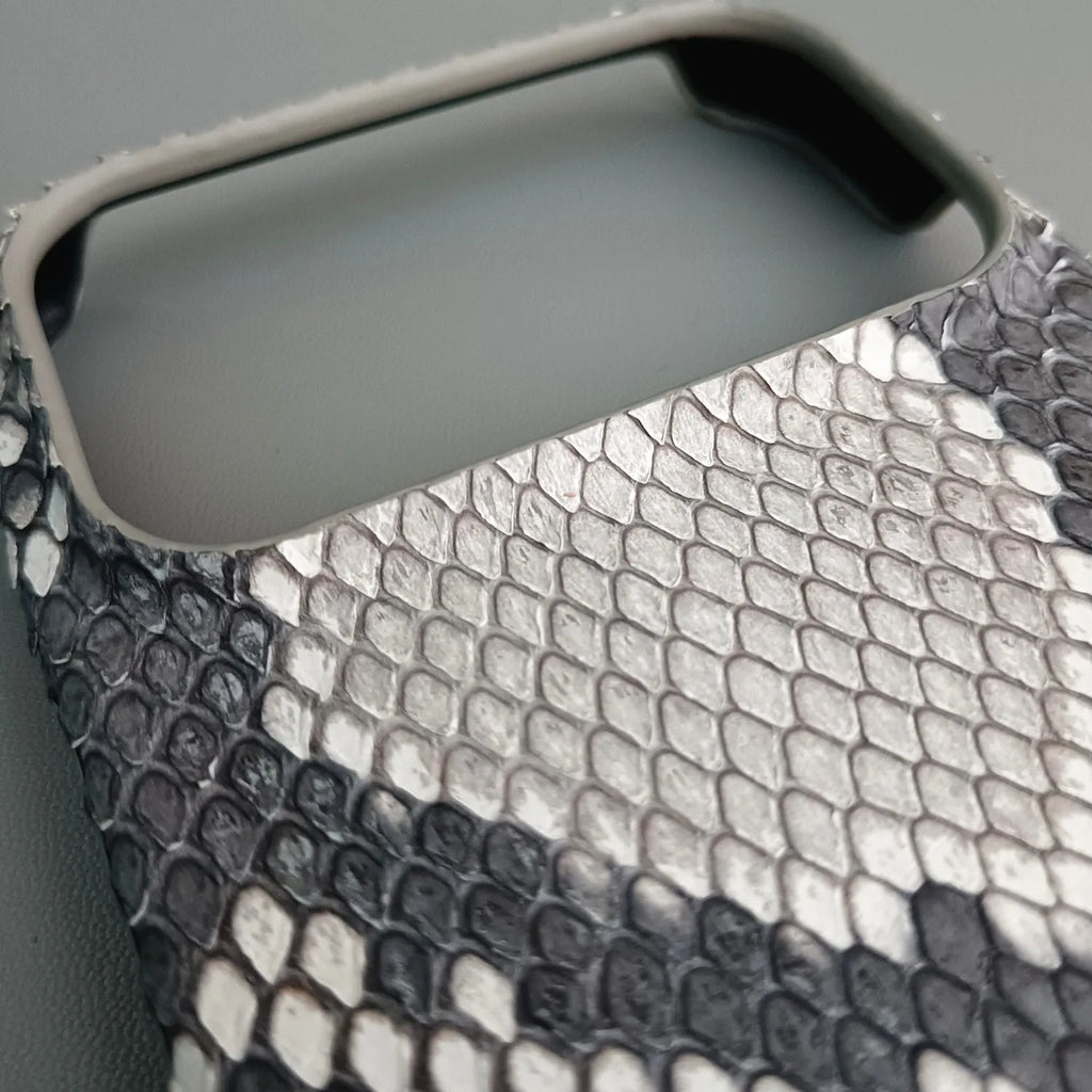 Python Leather iPhone Case: Genuine Snakeskin Slim Fit Protection Tidesmit