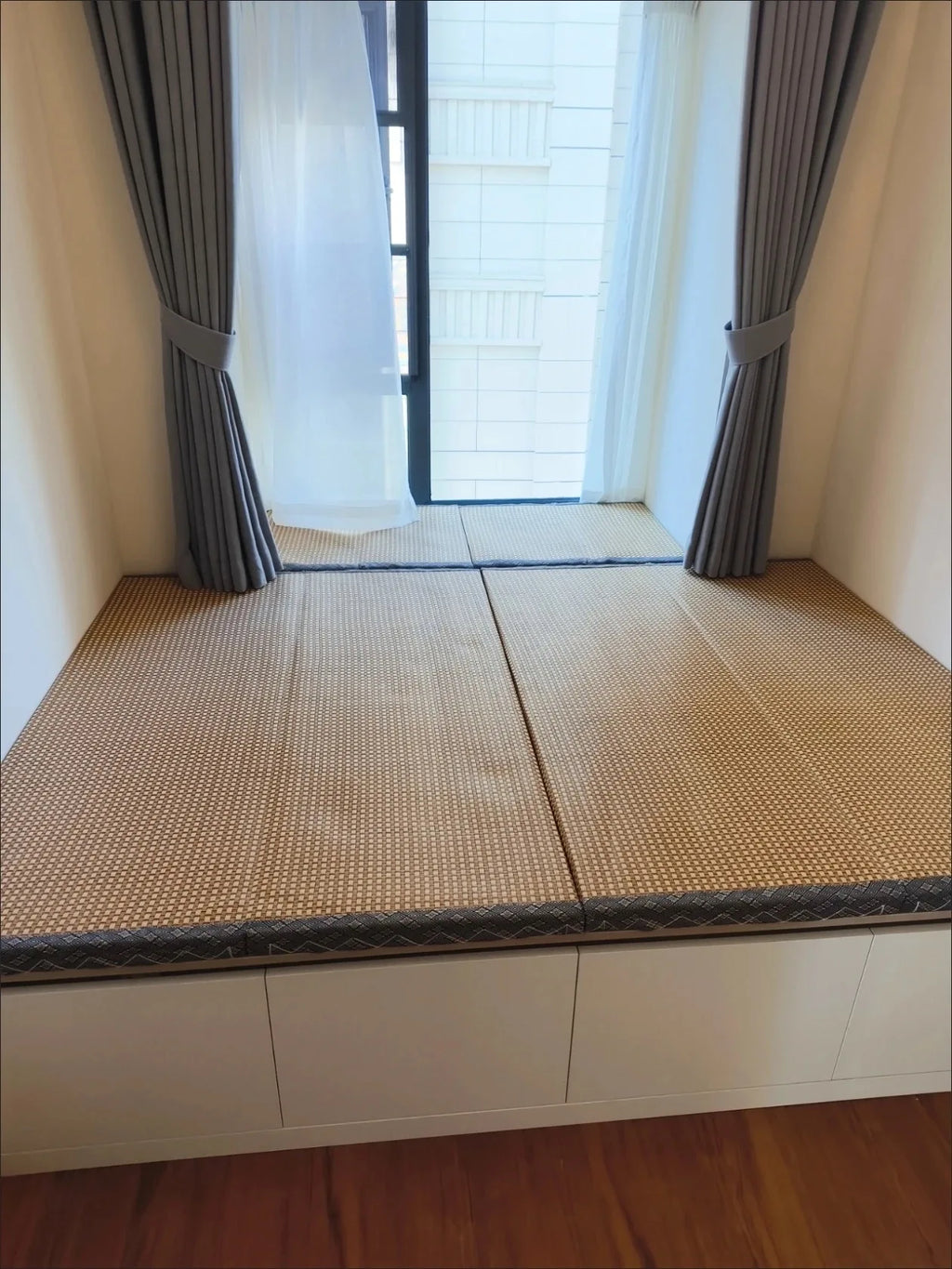 3cm/5cm Thick Japanese Style Folding Tatami Mattress with Artificial Rattan Surface Coir Core for Yoga Meditation Cooling Mat