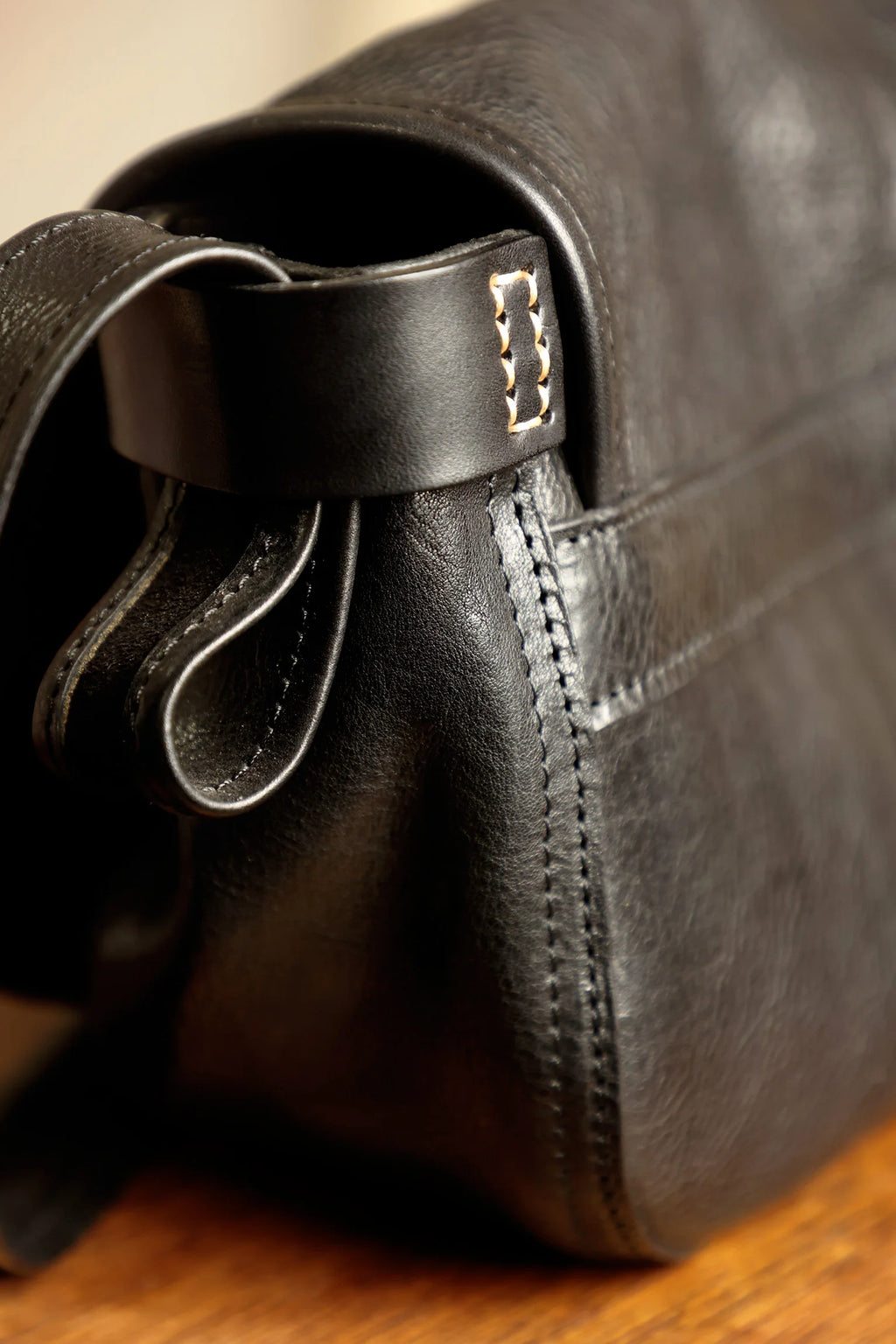 Casual daily luxury vintage designer handmade genuine leather men's women's shoulder bag vegetable tanned cowhide crossbody bag