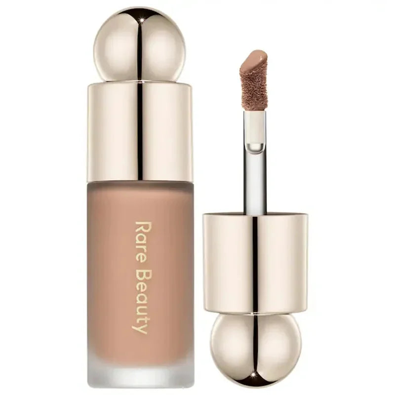 Tidesmit 2026 liquid highlighter bronzer cream texture close-up for radiant shimmer and contouring face makeup