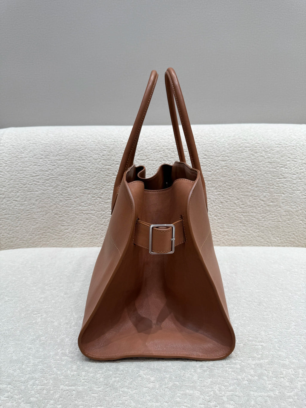 Unisex saddle leather all steel hardware inner sheepskin single shoulder large capacity hand-held horizontal bag
