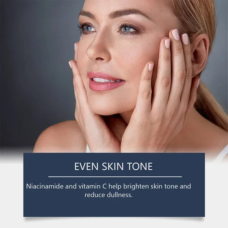 Tidesmit Retinol and Hyaluronic Acid anti-aging balm for facial firming and pore tightening texture close-up