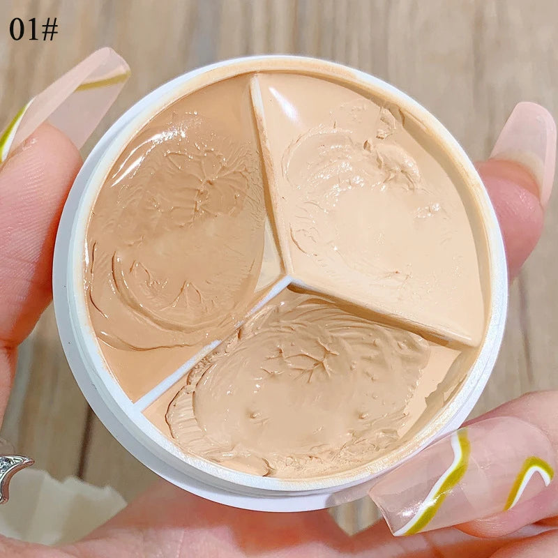 Tidesmit 3 color concealer palette showing high coverage green corrector and contour shading for dark circles
