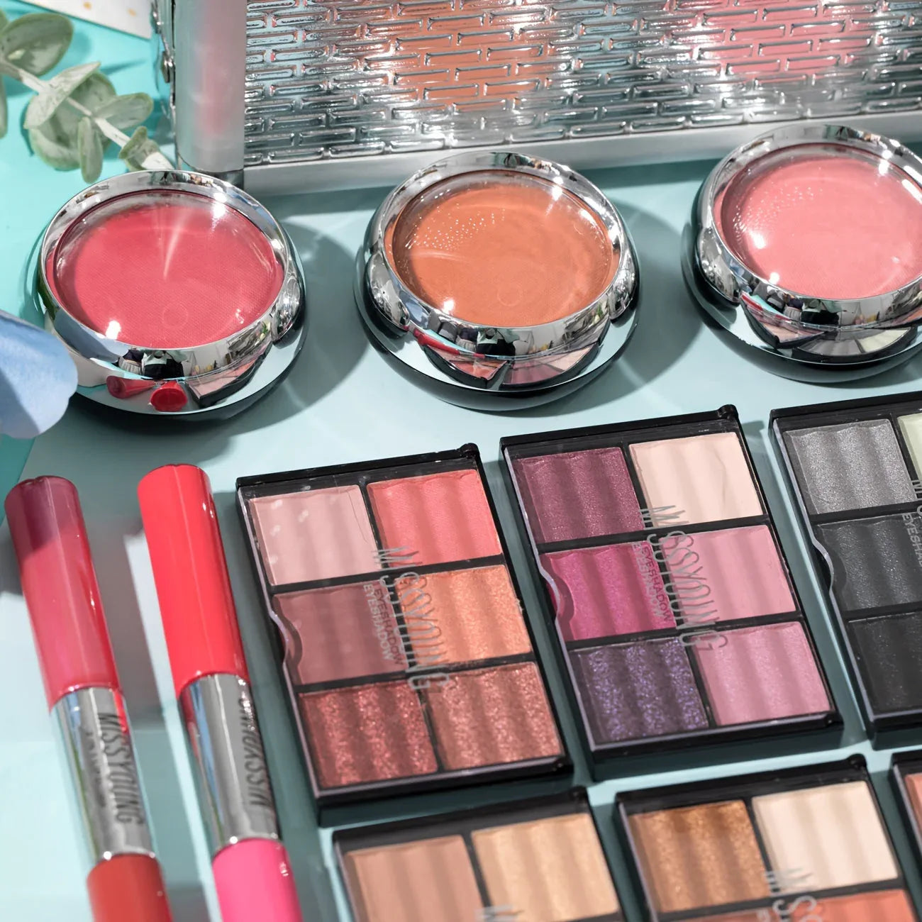 Professional Makeup Kit with Mirror - Portable Travel Set by Tidesmit Professional Makeup Kits Tidesmit